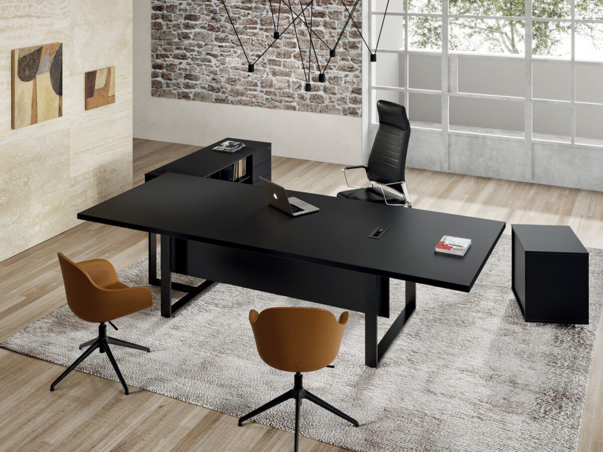 Modernes Büromöbelprogramm Archimede von Alea Office für zeitgemäße Arbeitsplatzgestaltung.