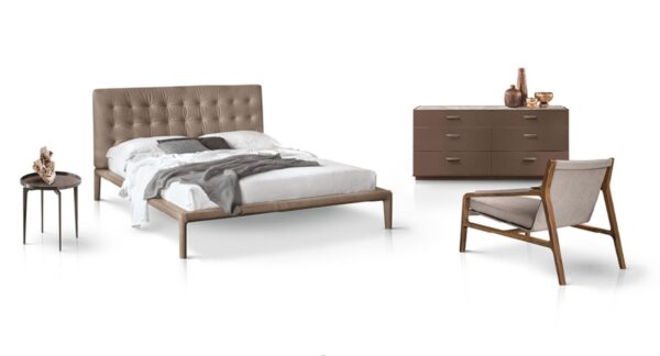 Elegantes Alivar Boheme Bett mit modernem Design für stilvolle Schlafzimmer.
