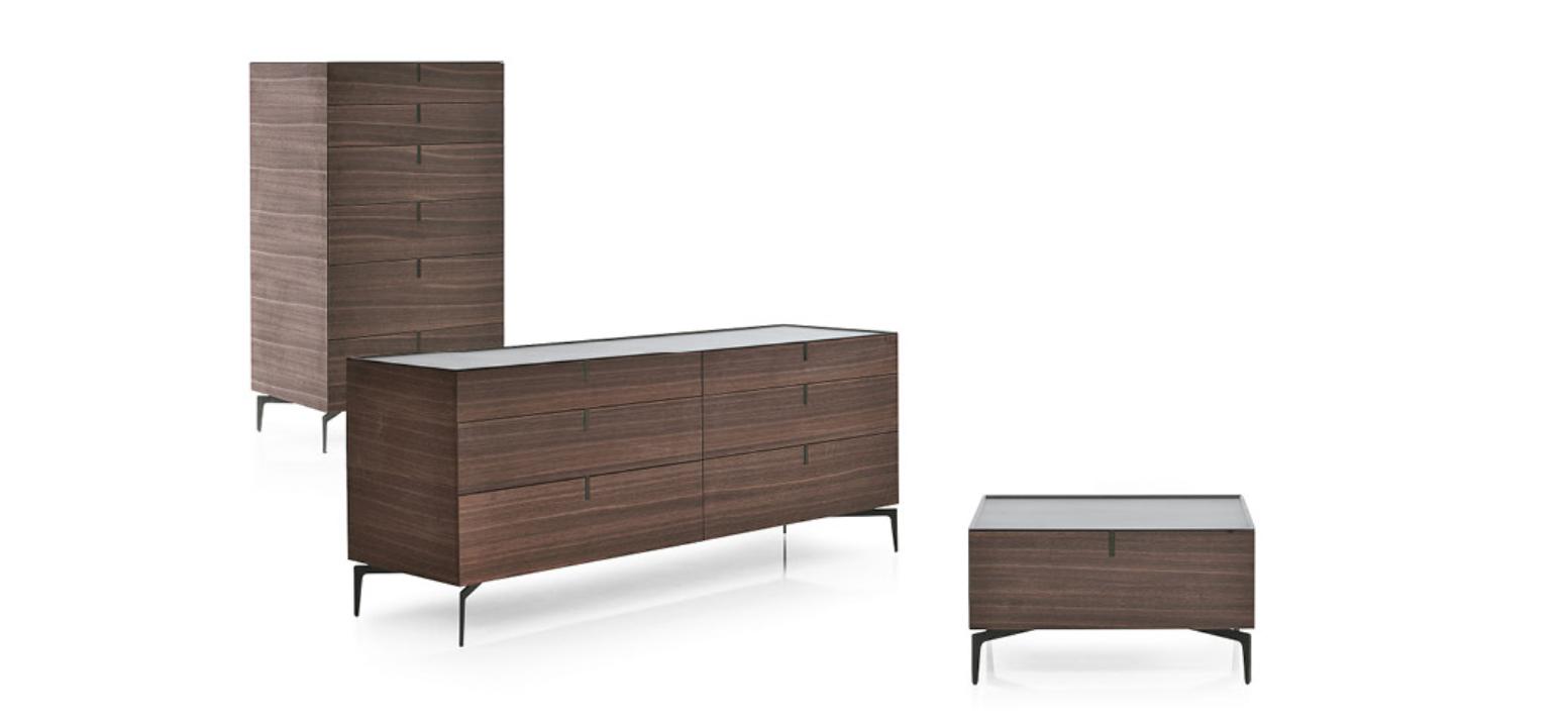 Moderne Alivar Meridien 7 Kommode mit elegantem Design für stilvolle Wohnräume.