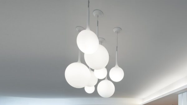 Elegante Artemide Castore Designer-Leuchten in verschiedenen Ausführungen für stilvolle Beleuchtung.