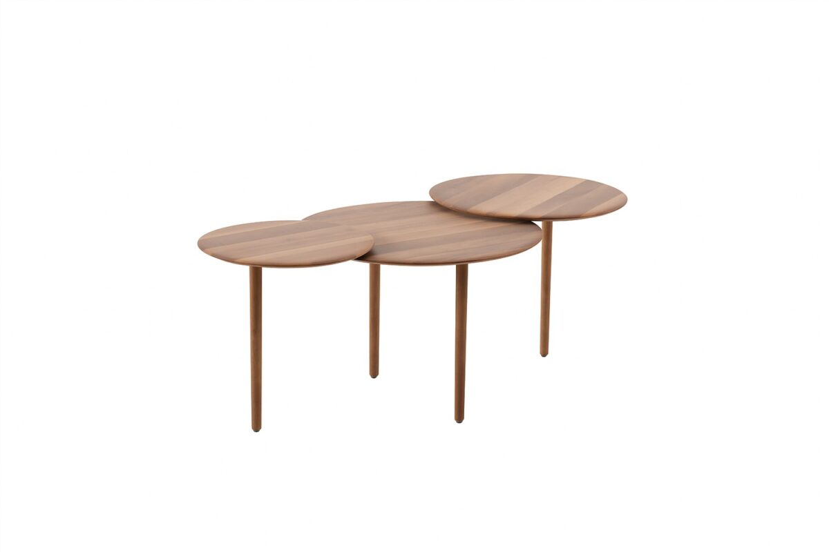 Moderner Artisan Triple Couchtisch aus Holz für stilvolle Wohnzimmer.