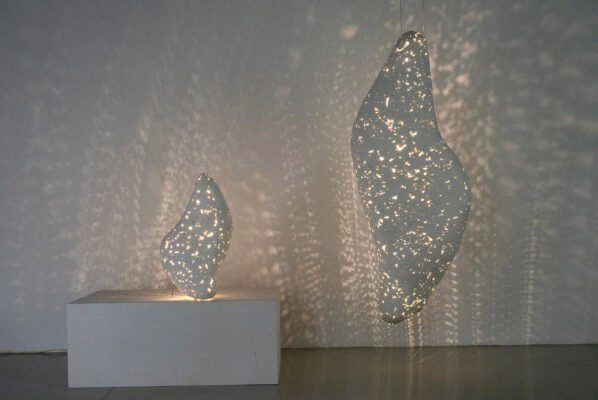 Elegante Natura Pendelleuchten aus natürlichen Materialien von Arturo Álvarez.