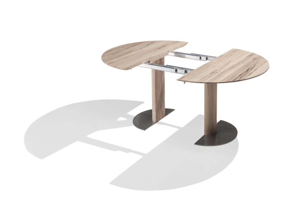 Moderner Domino Tisch von Asco mit elegantem Design für stilvolle Wohnräume.