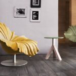 Bloom Sessel von Kenneth Cobonpue mit organischem Flechtdesign aus natürlichen Materialien.