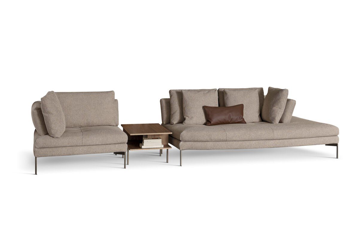 Modernes Bonaldo Aliante Sofa mit elegantem Design und hochwertiger Polsterung.