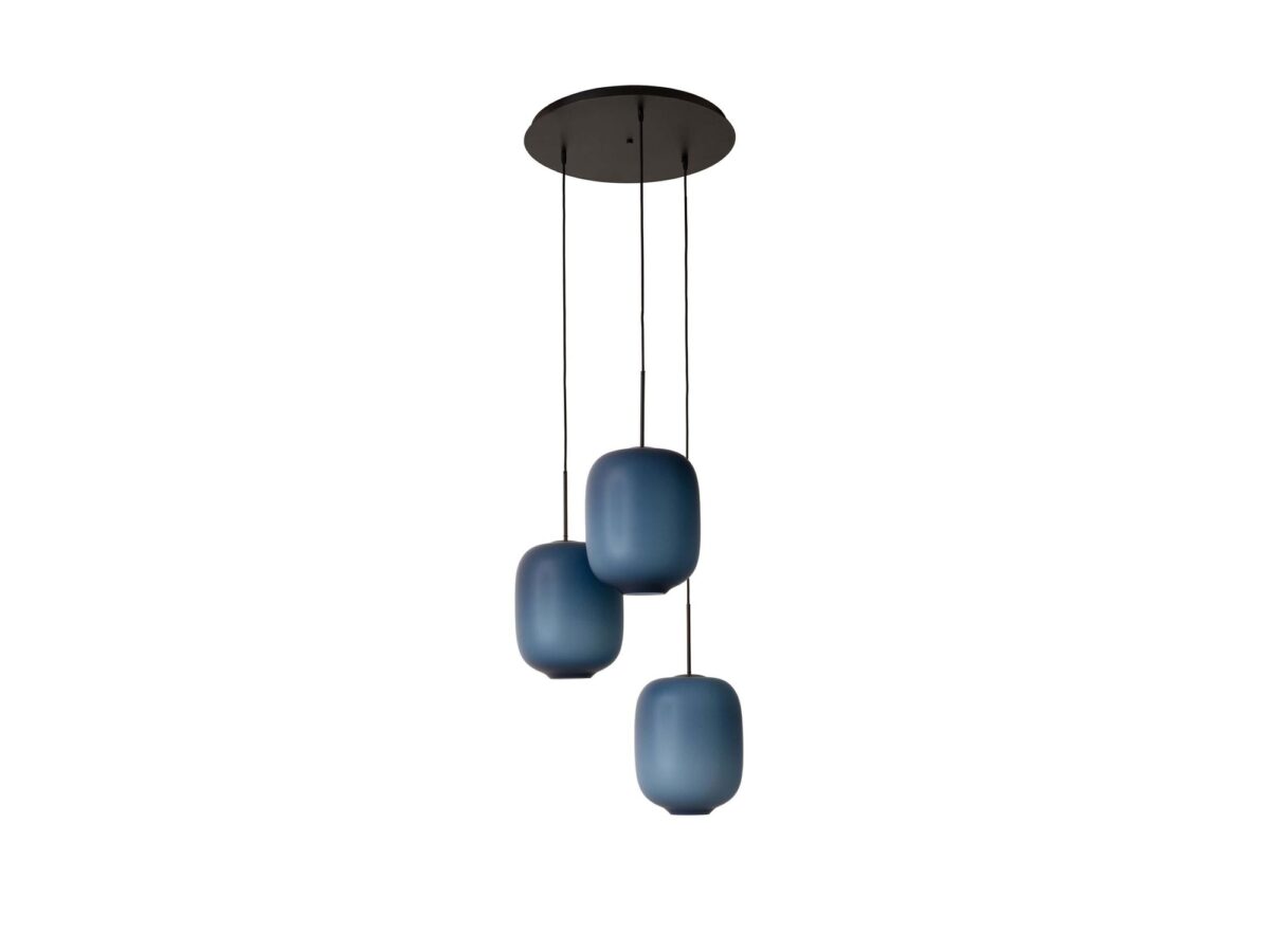 Moderner Cappellini Arya Stuhl von Giulio Cappellini und Antonio Facco, italienisches Designmöbel 2020.