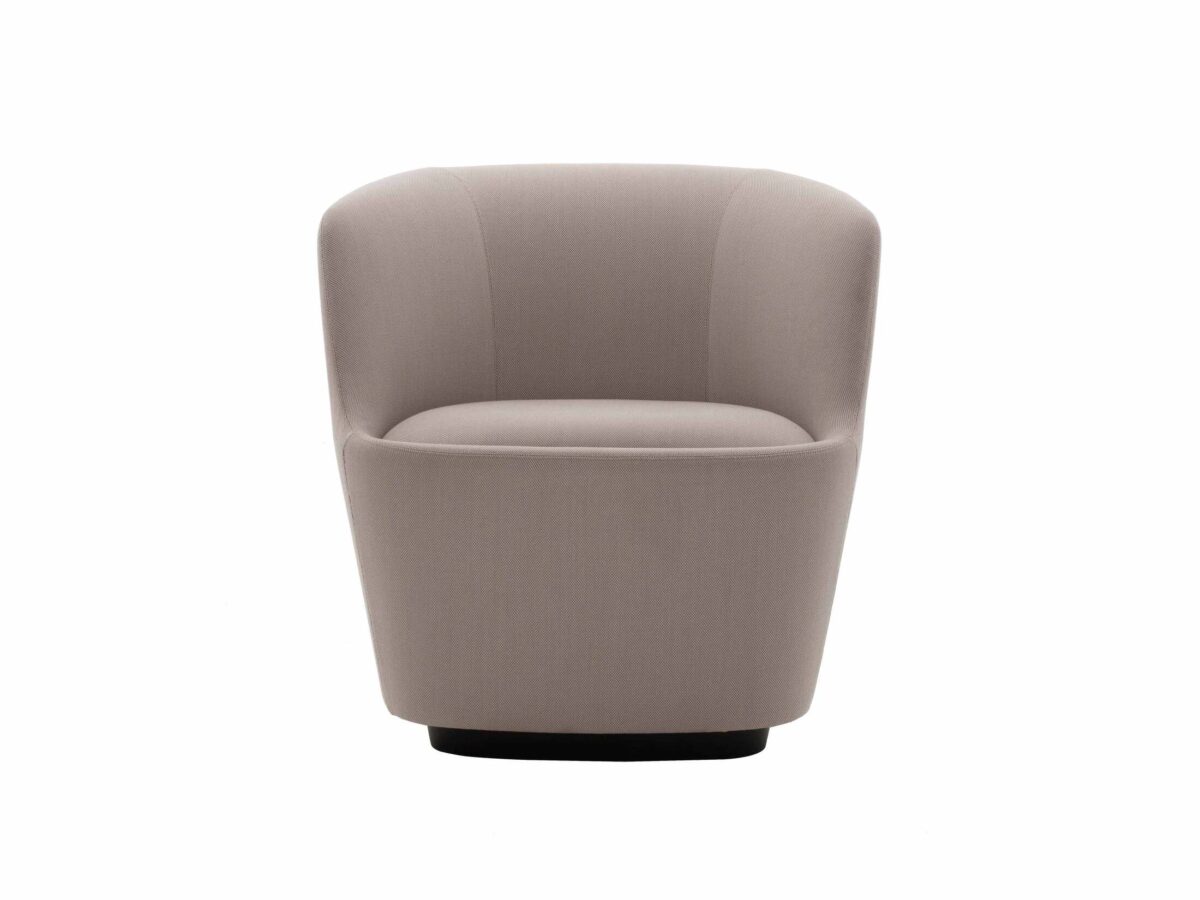 Moderner Orla Stuhl von Jasper Morrison für Cappellini, minimalistisches Design aus 2015.