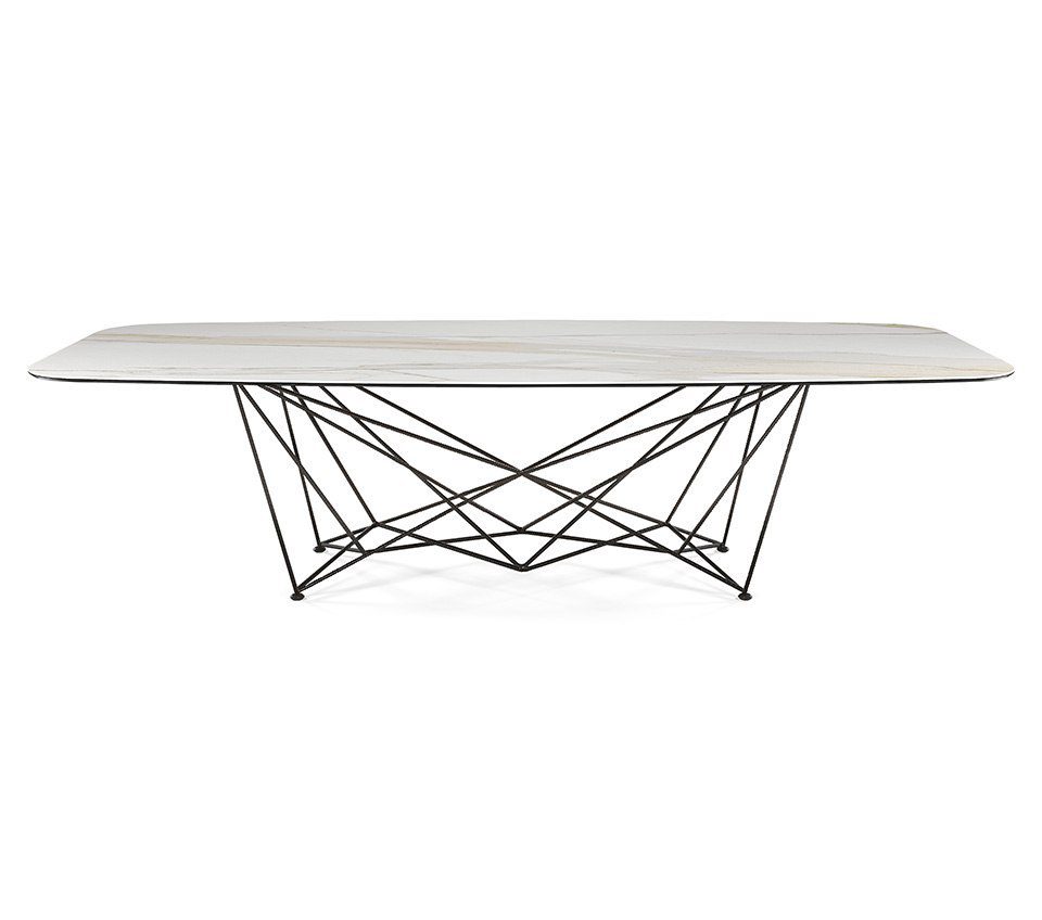 Moderner Cattelan Italia Gordon Esstisch mit eleganter Keramikplatte und minimalistischem Design.