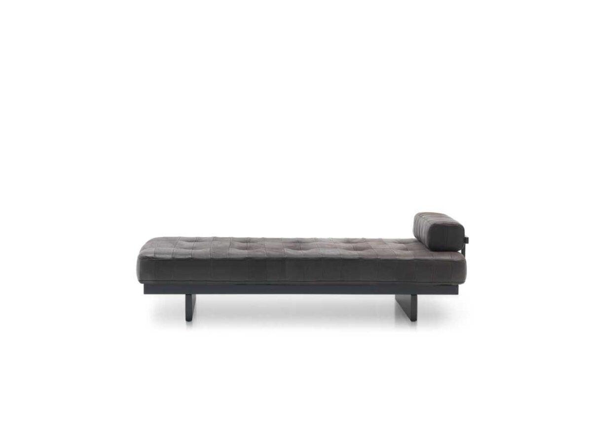 De Sede DS-80 Memory Sofa in elegantem Design - Schweizer Luxusmöbel für modernes Wohnen.