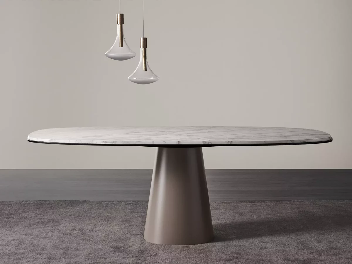 Eleganter Owen Esstisch von Meridiani mit modernem Design und hochwertiger Verarbeitung.