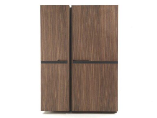 Eleganter Riva 1920 Nuit Schrank aus hochwertigem Massivholz für stilvolle Wohnräume.