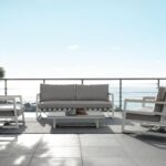 Luxuriöses Alabama 3-Sitzer Gartensofa von Talenti für elegante Outdoor-Loungebereiche.