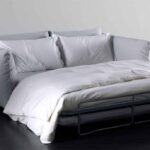 Elegantes Meridiani Scott 2 Schlafsofa mit modernem Design und hochwertiger Verarbeitung.