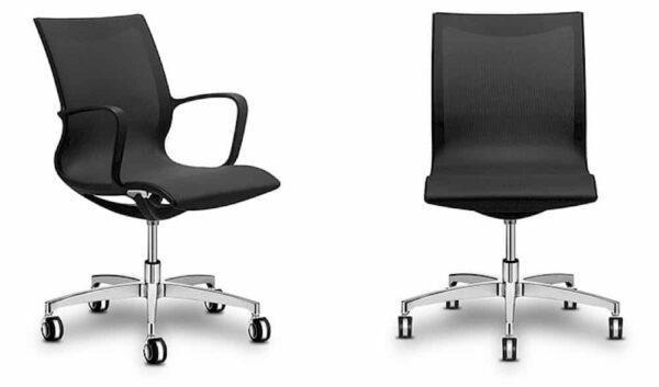 Ergonomischer Bürodrehstuhl Soul Air 4 von Sitland mit atmungsaktiver Netzrückenlehne für optimalen Sitzkomfort.