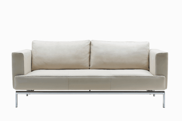 Modernes FSM Easy Sofa in elegantem Design für stilvolles Wohnen.