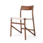Gazzda Fawn Stuhl aus Holz mit grauer Polsterung, minimalistisches skandinavisches Design.