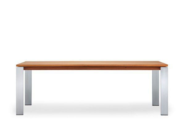 Moderner Girsberger Andra Bürotisch mit elegantem Design für produktives Arbeiten.