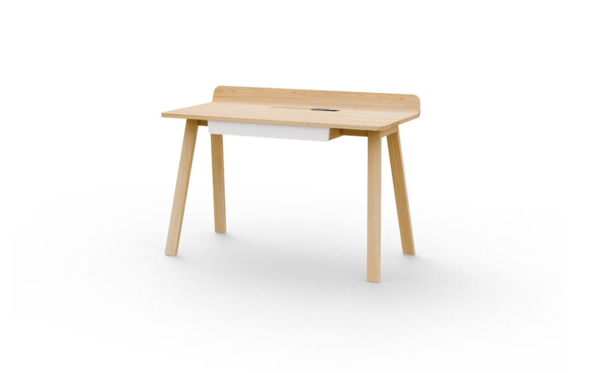 Moderner Javorina Schreibtisch aus hellem Holz für Home-Office und Büro