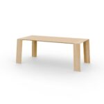 Moderner Esstisch Javorina Pure mit minimalistischem Design aus hochwertigem Holz.