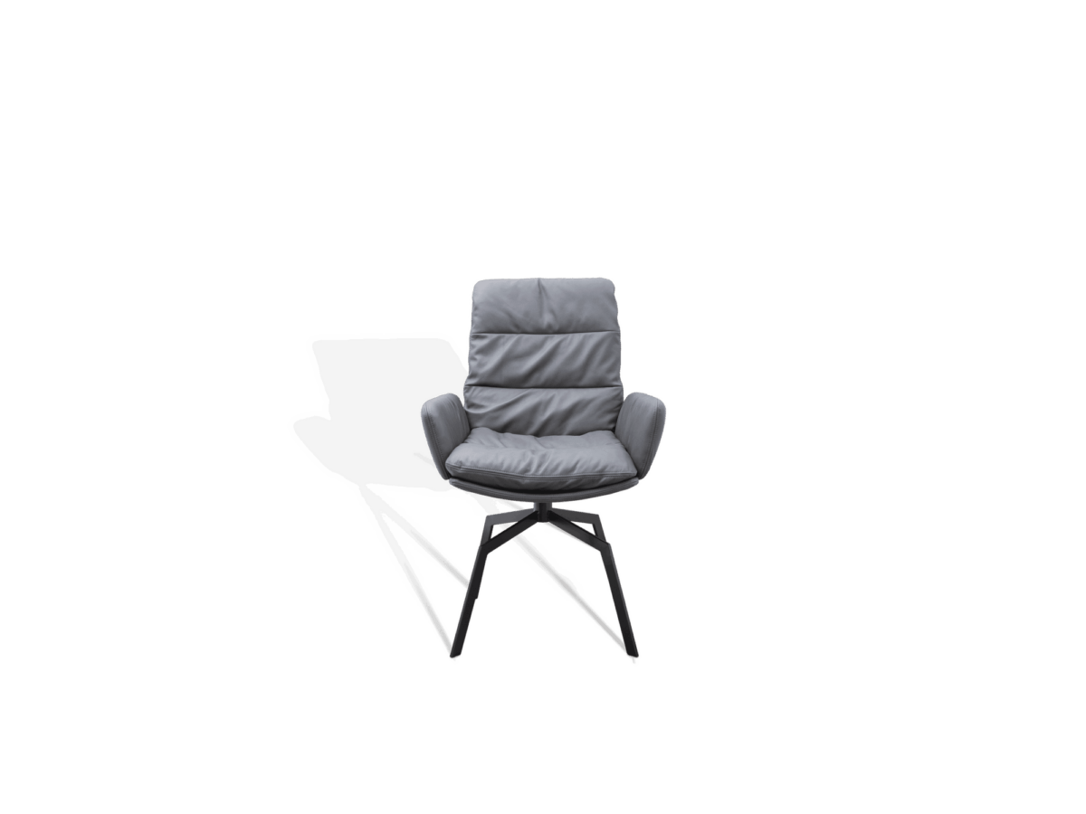 Moderner KFF Arva Designstuhl mit elegantem Polstersitz und schlanken Metallbeinen.