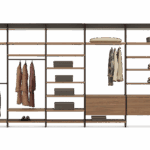 Moderner begehbarer Kleiderschrank Novel von Kristalia mit offenem Design für stilvolle Wohnräume.