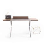 Eleganter Lema Novelist 7 Schreibtisch mit modernem Design für stilvolles Arbeiten.