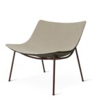 Moderner Omega 2 Designsessel von Lema mit eleganter Polsterung und zeitlosem italienischem Design.