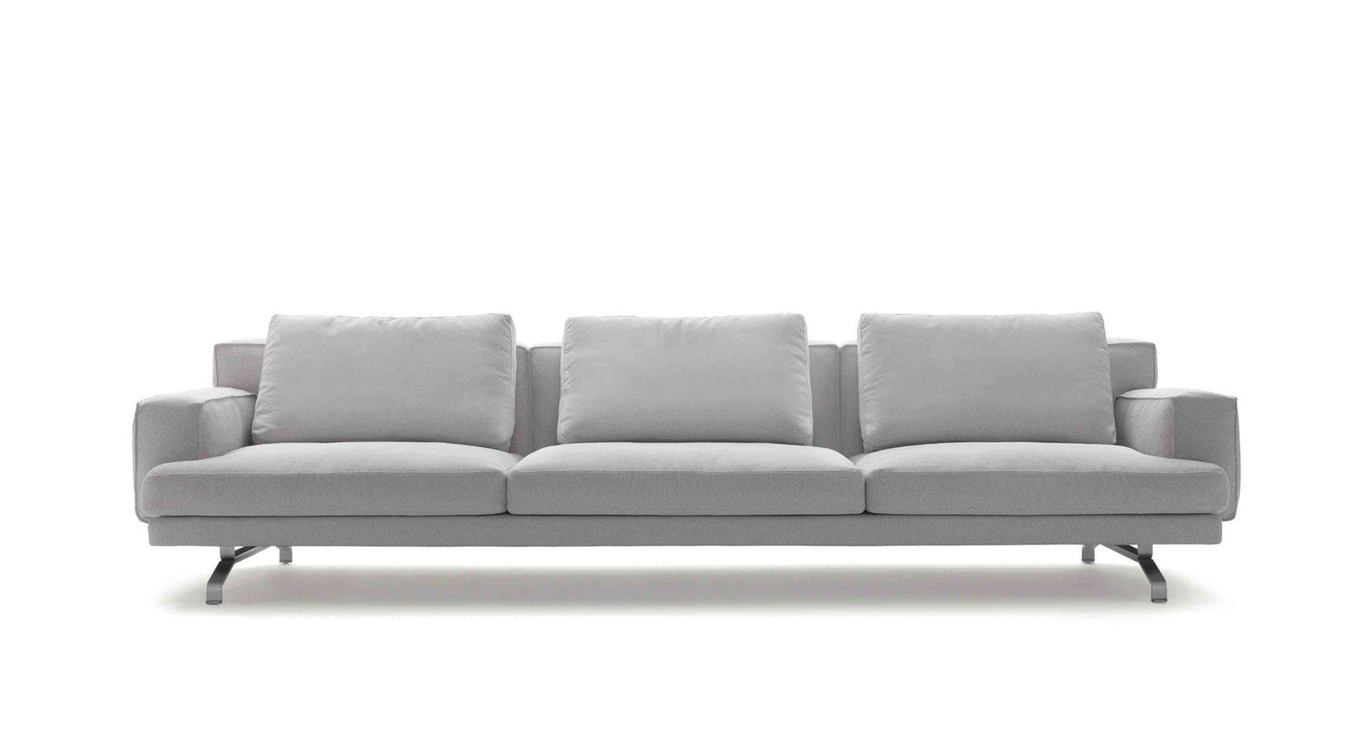 Modernes Lema Mustique 2 Designer-Sofa in elegantem Design für stilvolle Wohnräume.