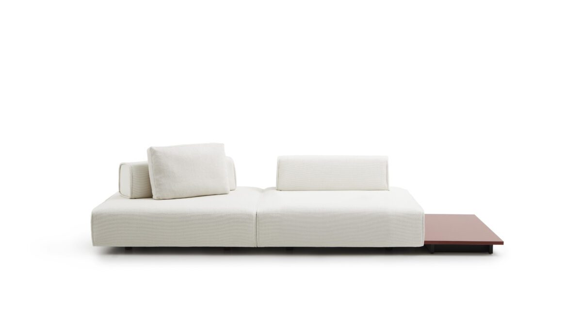 Modernes Lema Niveaux Sofa in elegantem Design für stilvolle Wohnräume.
