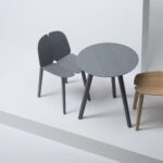 Moderner Mattiazzi Osso Stuhl aus Holz mit ergonomischer Rückenlehne für stilvolles Wohnen.