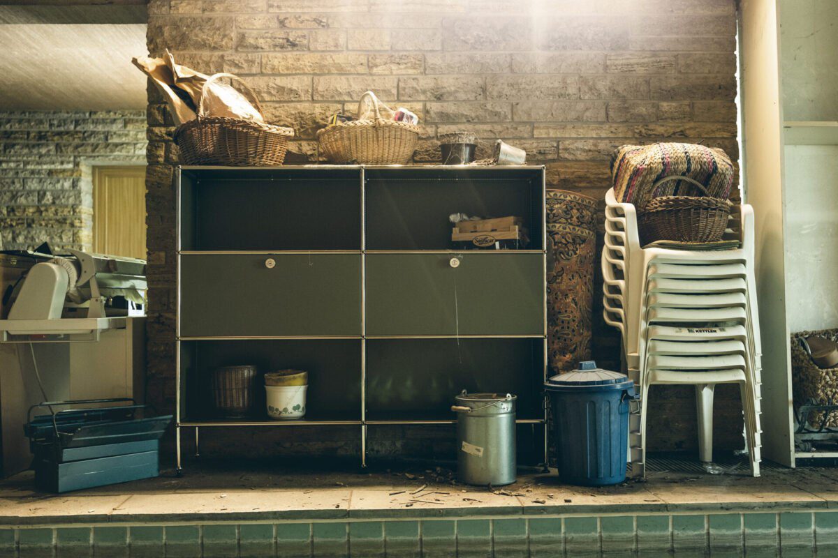 Stilvolle Konektra Olive 30 Raumlösung für moderne Wohnräume mit elegantem Design.