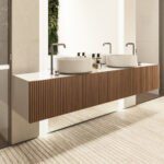 Moderne Moab80 Zimmertür mit eleganten Designelementen in hochwertiger Ausführung.