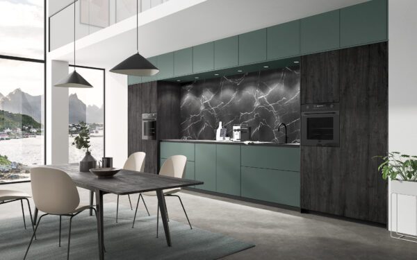 Moderne Rotpunkt Küche mit eleganten Fronten und durchdachtem Design für stilvolles Wohnen.