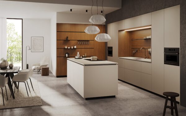 Moderne Rotpunkt Küche mit eleganten Fronten und durchdachtem Design in zeitgemäßer Ausführung.