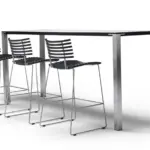 Moderner Barhocker mit elegantem Leopardenmuster und schwarzem Metallgestell für stilvolle Einrichtung.