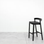 Eleganter Bedont Drive 6 Barhocker in modernem Design für stilvolle Küchen und Bars.