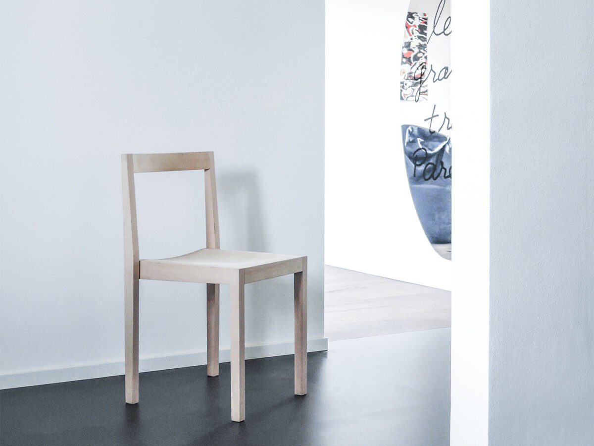 Eleganter Bedont Nord 9 Stuhl im skandinavischen Stil mit zeitlosem Design