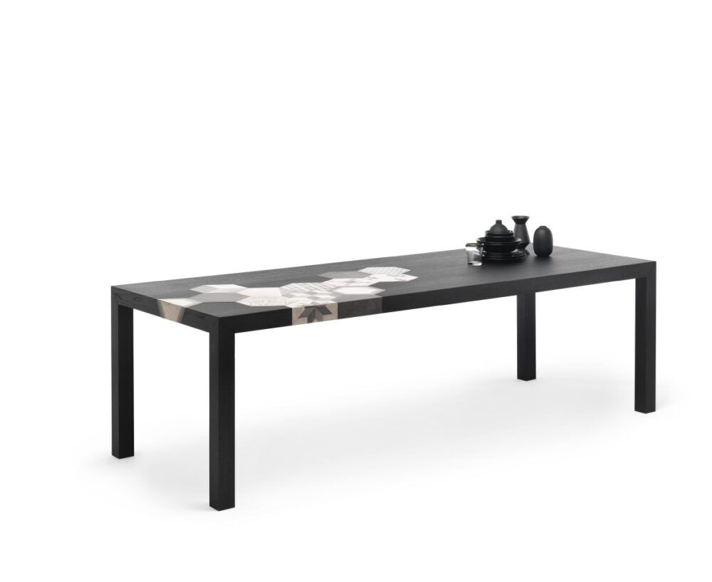 Eleganter Cementino Tisch von Mogg mit puristischem Design aus hochwertigen Materialien.