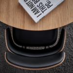 Moderner Naver Midas 4 Stuhl mit elegantem Design und hochwertiger Verarbeitung.