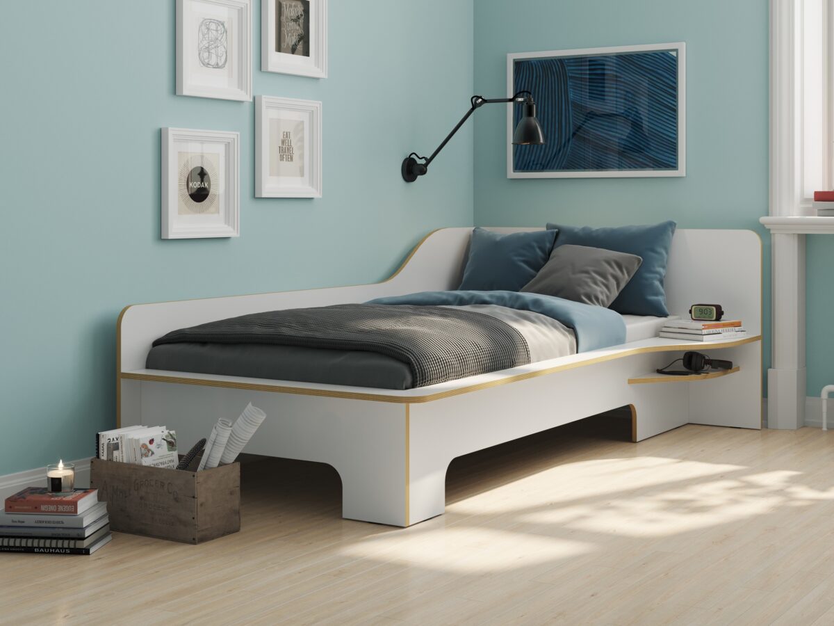 Elegantes schwebendes Massivholzbett aus Eiche, Design Plane von Müller Möbel.