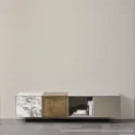 Modernes Meridiani Ruben 3 Sideboard mit elegantem Design für stilvolle Wohnräume.