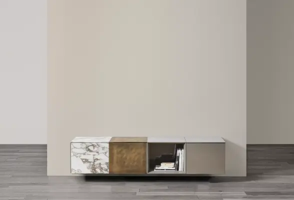 Modernes Meridiani Ruben 3 Sideboard mit elegantem Design für stilvolle Wohnräume.