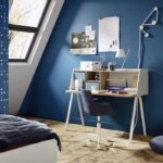 Modernes Nidi Jugendzimmer mit kreativer Einrichtung und funktionalen Möbeln für Teenager.