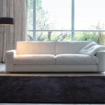 Modernes Vibieffe Fly 3 Sofa mit elegantem italienischem Design und hochwertiger Verarbeitung.