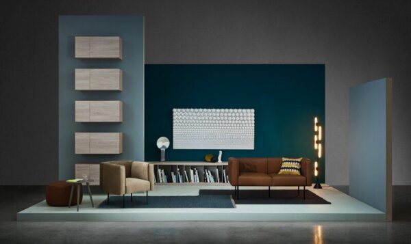 Modernes Wohnzimmer mit eleganten Novamobili Möbeln in neutralen Farbtönen.