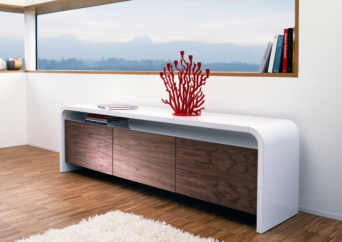 Modernes Müller Sideboard L14 in minimalistischem Design für stilvolle Wohnräume.