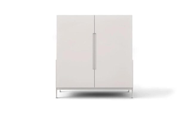 Elegante Kommode Float 11 von Novamobili mit schwebender Optik und modernem Design.