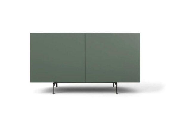 Moderne Bay Kommode mit Schubladen von Novamobili in elegantem Design.