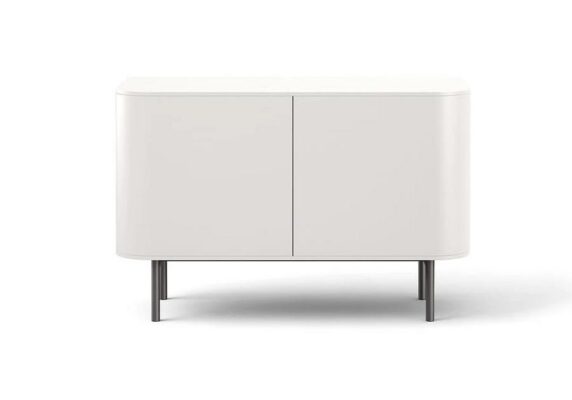 Moderne Fjord Kommoden von Novamobili mit elegantem Design und hochwertiger Verarbeitung.