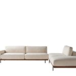 Modernes Nube Sailer Sofa mit elegantem Design für stilvolle Wohnzimmer.